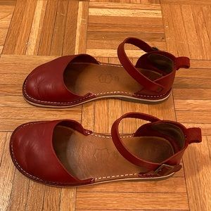 Crupon Trevi Sandals